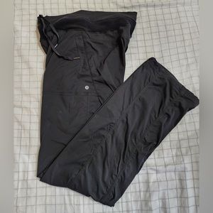 Lululemon Women’s Dance studio pants size 8 full lenght